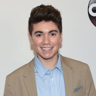 noah galvin trans